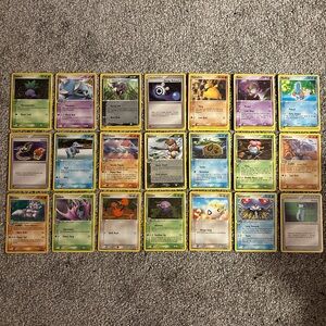 Vintage Early 2000s RARE FIND Various Types Pokémon Lot (21 Cards)